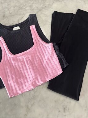 Aerie Medium Crop Tops (pink and grey) and black bottom bundle